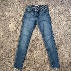 KanCan Distressed Blue Women's Jeans mid rise